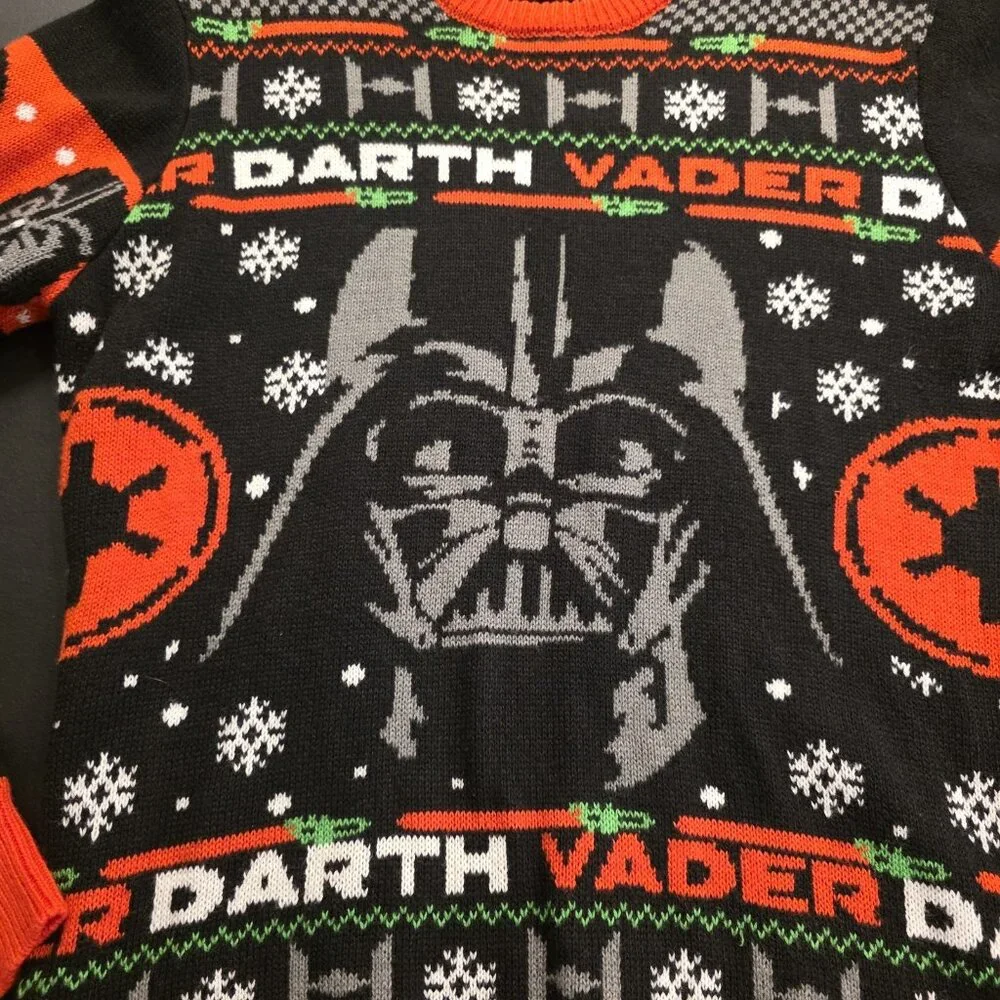 Geeknet Star Wars Darth Vader Ugly Sweater Ugly Christmas Sweatshirt‎ Medium